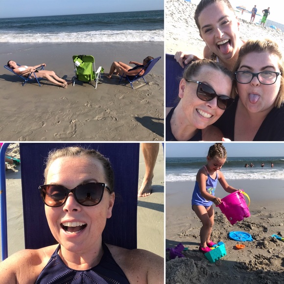 Hi, I'm Halli ... Welcome to my Closet! - Picture 8 of 8